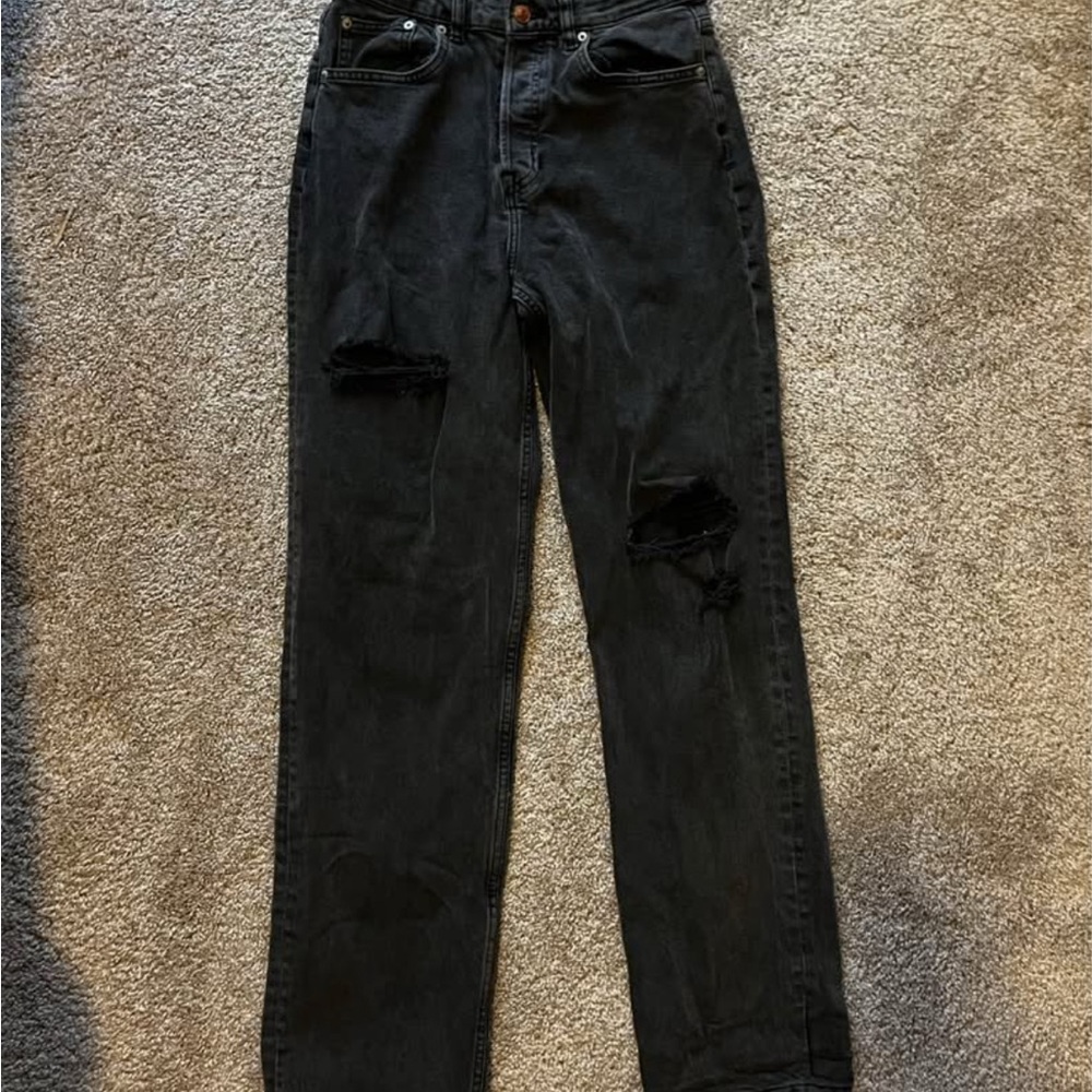 Black Distressed Jeans